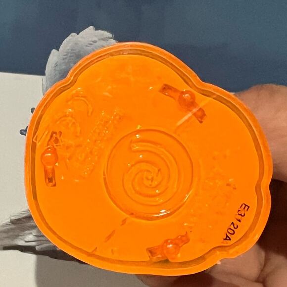 Skylanders Giants Series 2 Whirlwind Figure Orange Base 2012 - Picture 6 of 6